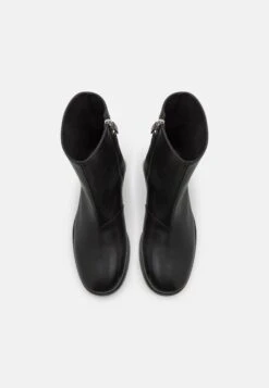 Tiger Of Sweden Bleck - Korte Laarzen - Black 11 Tiger Of Sweden Bleck - Korte Laarzen - Black -Even&Odd 07411c7613a54d4896cad81da93a16ec