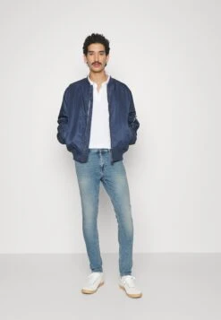 Tiger Of Sweden Evolve - Slim Fit Jeans - Light Blue -Even&Odd 07c365f818dd4aab9a7afd6c0444ae9e