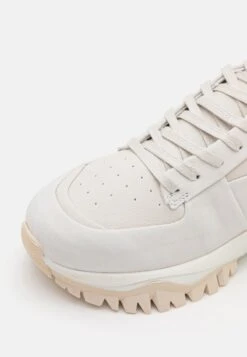 Tiger Of Sweden Afra - Sneakers Laag - Light Ivory 15 Tiger Of Sweden Afra - Sneakers Laag - Light Ivory -Even&Odd 09f41e6e5ecf4bf19a7996e654a5f729