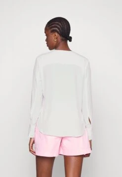 Tiger Of Sweden Kasia- Blouse - Pure White 10 Tiger Of Sweden Kasia- Blouse - Pure White -Even&Odd 168009a4d4f54e988261530579092e6d