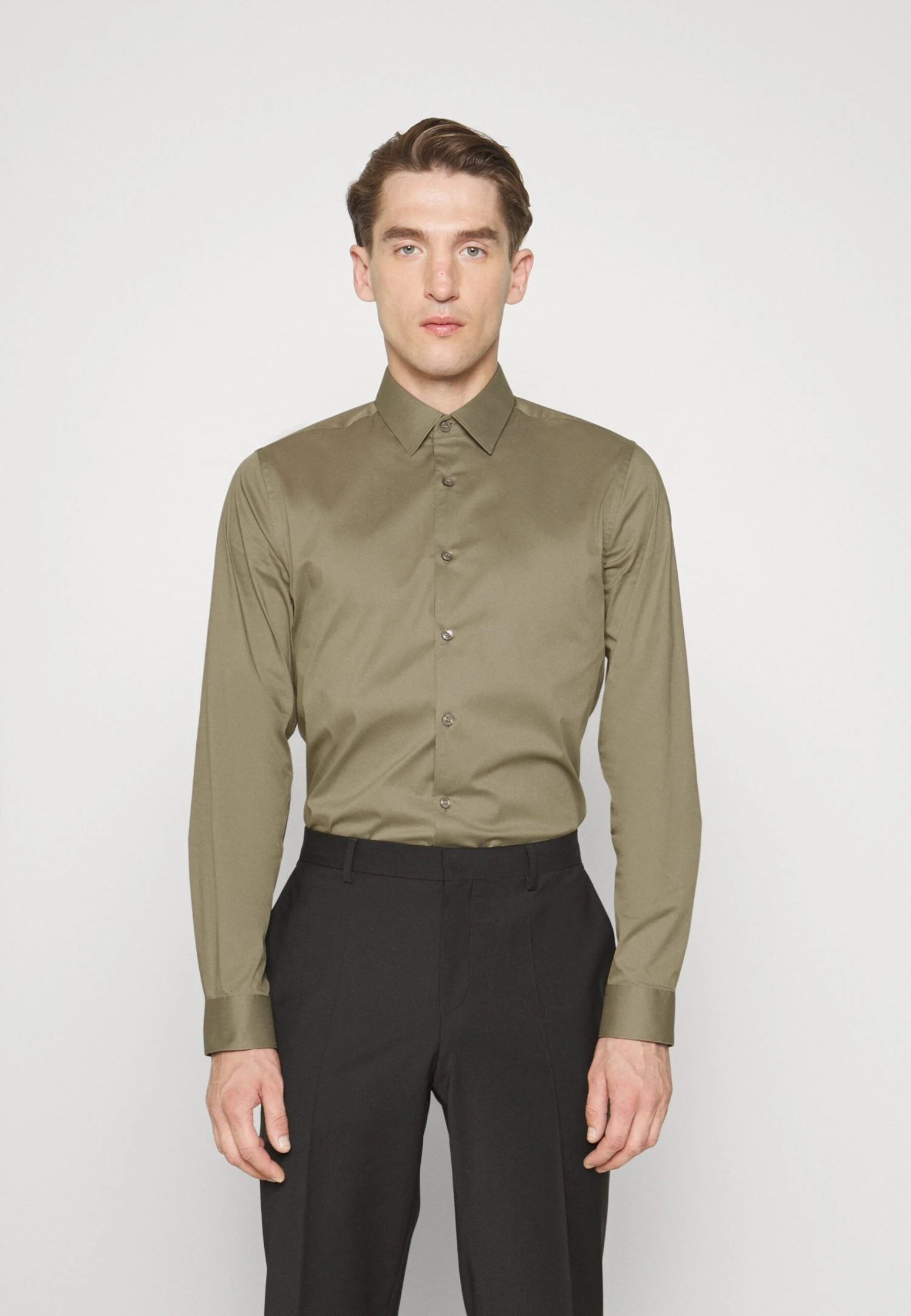 Tiger Of Sweden Filbrodie - Zakelijk Overhemd - Olive Green 3 Tiger Of Sweden Filbrodie - Zakelijk Overhemd - Olive Green