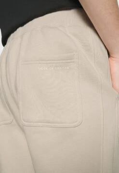 Tiger Of Sweden Parth - Trainingsbroek - Light Ivory -Even&Odd 2008aff80a8c43be9deb77d84b5dd410