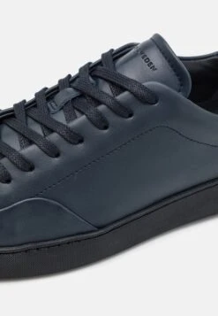 Tiger Of Sweden Sinny - Sneakers Laag - Night Grape 13 Tiger Of Sweden Sinny - Sneakers Laag - Night Grape -Even&Odd 44cf717cec3748d5a18e7acd6afff741