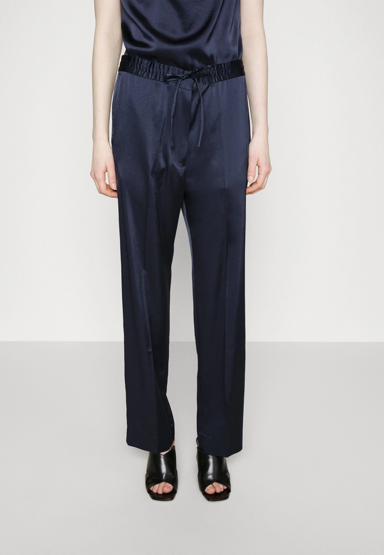 Tiger Of Sweden Meeja - Broek - Marine Blue 3 Tiger Of Sweden Meeja - Broek - Marine Blue