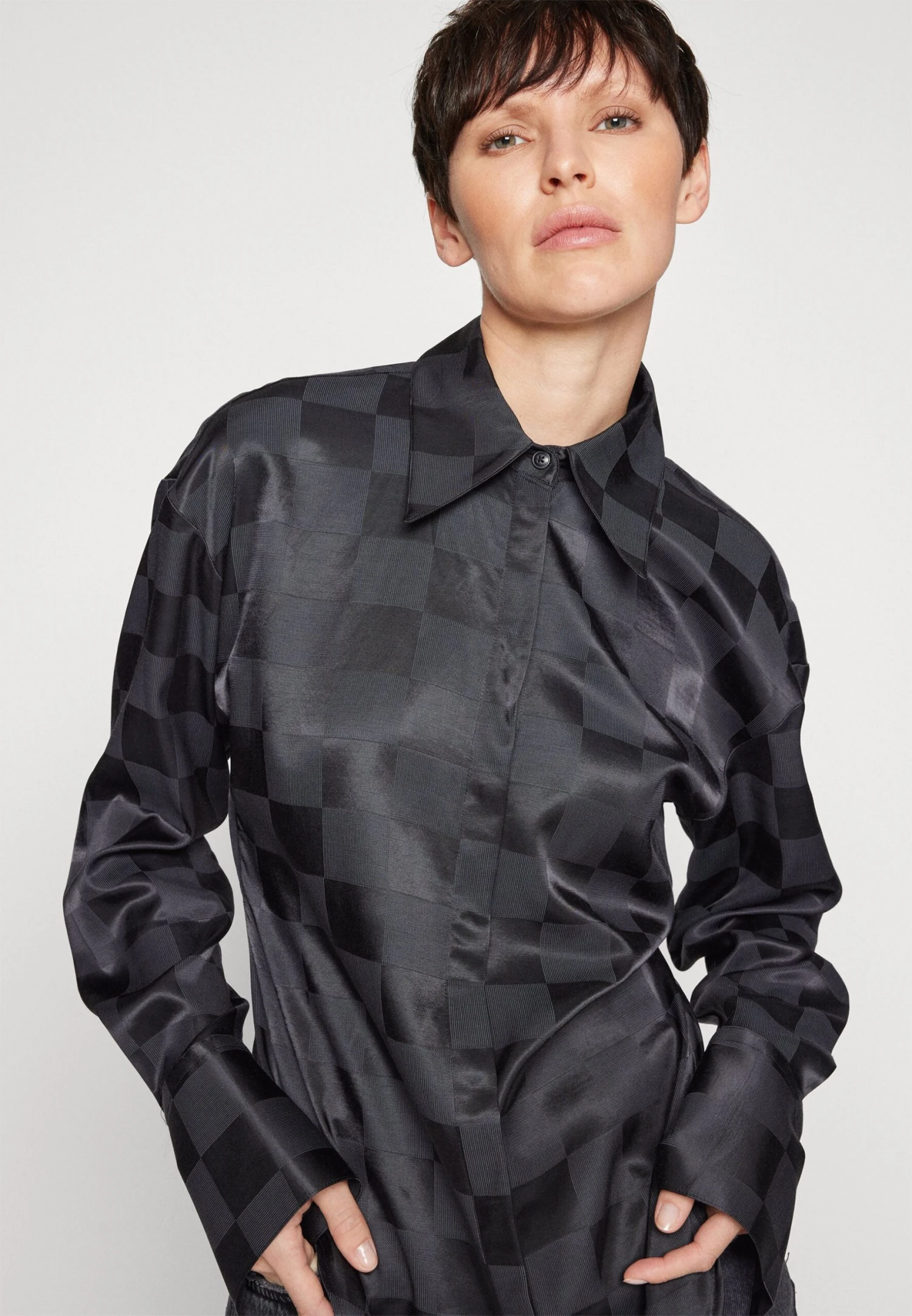 Tiger Of Sweden Launo - Longsleeve - Black 8 Tiger Of Sweden Launo - Longsleeve - Black - Afbeelding 6