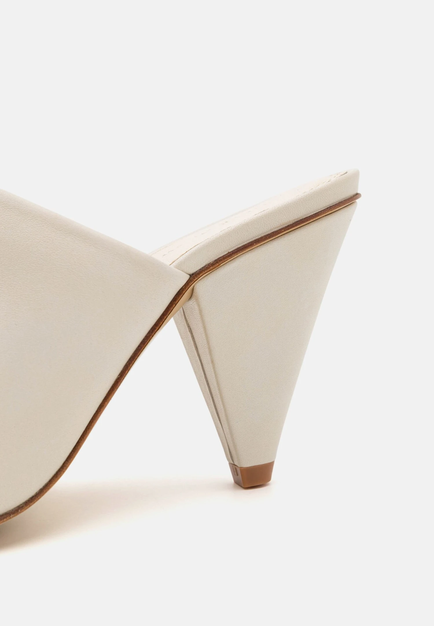 Tiger Of Sweden Tica - Muiltjes Met Hak - Light Ivory 9 Tiger Of Sweden Tica - Muiltjes Met Hak - Light Ivory - Afbeelding 7