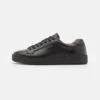 Tiger Of Sweden Salas - Sneakers Laag - Black 1 Tiger Of Sweden Salas - Sneakers Laag - Black -Even&Odd 4d81896c3b804e498deea83d96eeda71