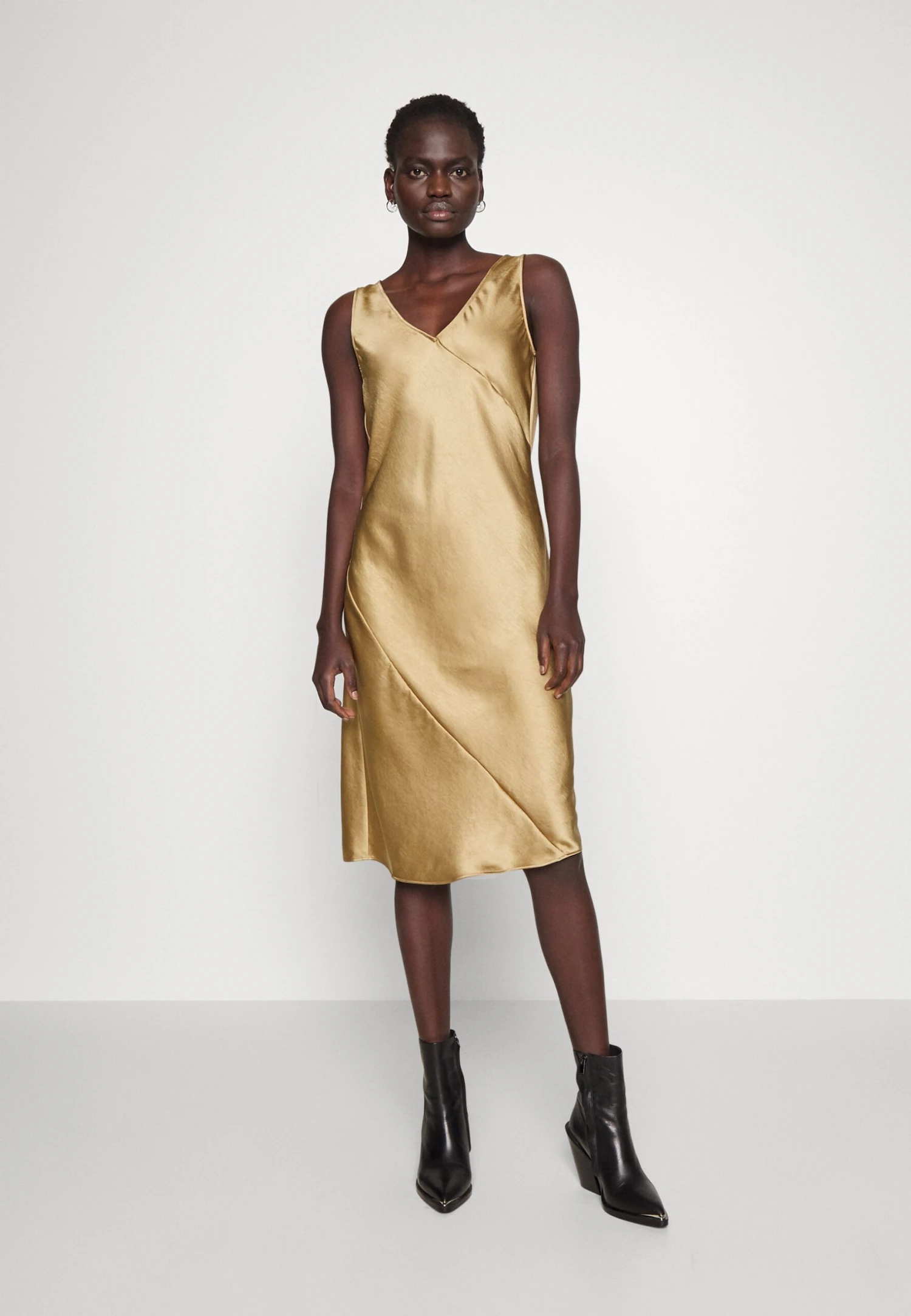 Tiger Of Sweden Tunne - Cocktailjurk - Iced Coffee 3 Tiger Of Sweden Tunne - Cocktailjurk - Iced Coffee