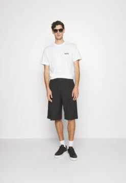 Tiger Of Sweden Todrick - Shorts - Black -Even&Odd 60fe375cab144c45a269d24541d7a793