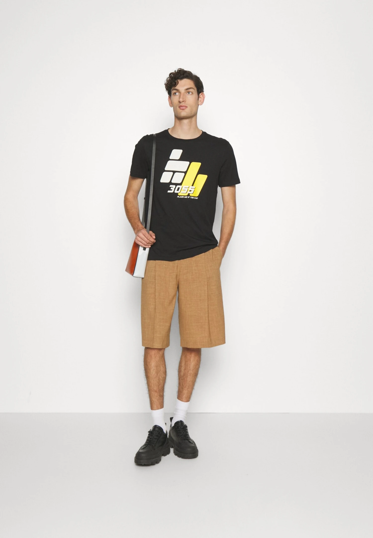 Tiger Of Sweden Todrick - Shorts - Caramel Cafe 4 Tiger Of Sweden Todrick - Shorts - Caramel Cafe - Afbeelding 2