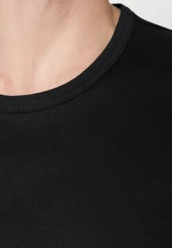 Tiger Of Sweden Olaf Unisex - T-Shirt Basic - Black 11 Tiger Of Sweden Olaf Unisex - T-Shirt Basic - Black -Even&Odd 6a20f47217de4f2b8e87a26709d3231d