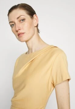 Tiger Of Sweden Izlo- Jerseyjurk - Straw -Even&Odd 6a60787f2b554b3fa8c4d33dd1c65ec8