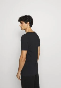 Tiger Of Sweden Heimdall 2 Pack - T-Shirt Basic - Black 11 Tiger Of Sweden Heimdall 2 Pack - T-Shirt Basic - Black -Even&Odd 7251ae569c8f4a23986b137ff822cd5d