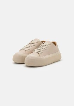 Tiger Of Sweden Stam - Sneakers Laag - Beige -Even&Odd 979572cc81cf4268b236df173e9ff137