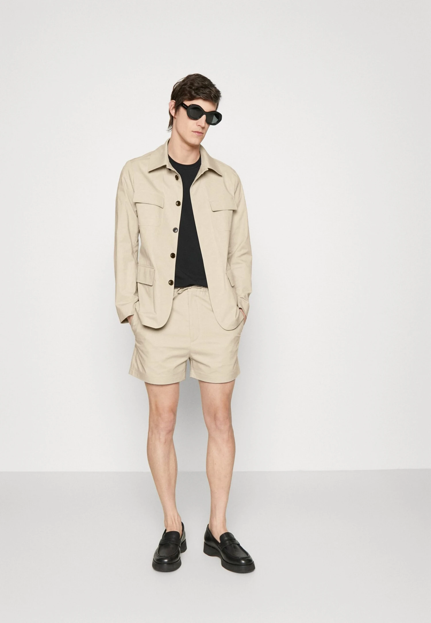 Tiger Of Sweden Birch - Shorts - Cream Sand 4 Tiger Of Sweden Birch - Shorts - Cream Sand - Afbeelding 2