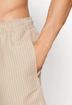 Tiger Of Sweden Zwemshorts - Beige 9 Tiger Of Sweden Zwemshorts - Beige -Even&Odd a4045fa907f7491ebdec1797dadaba35