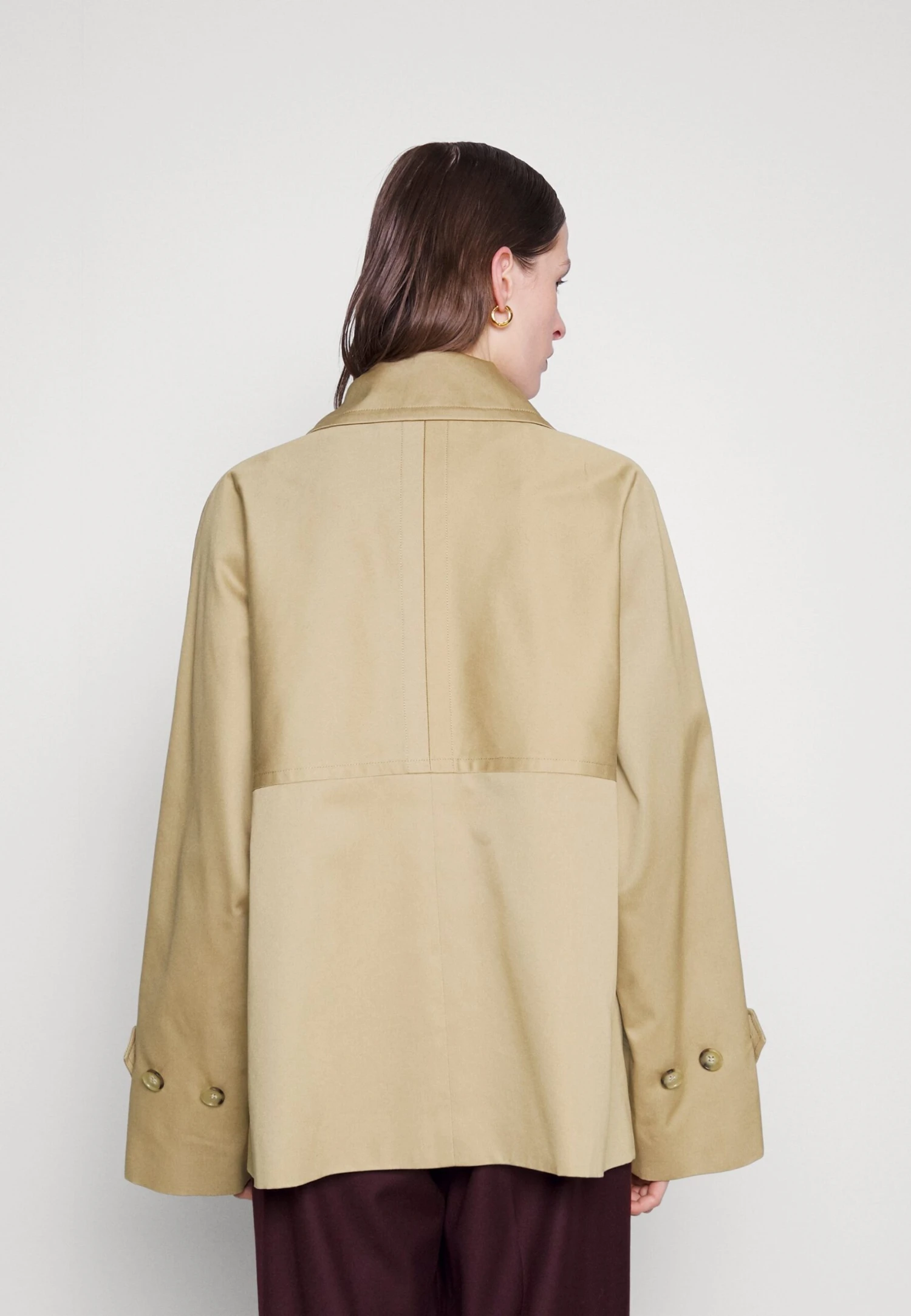 Tiger Of Sweden Winterjas - Cafe Latte 5 Tiger Of Sweden Winterjas - Cafe Latte - Afbeelding 3