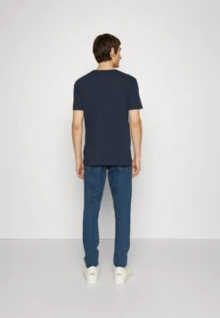 Tiger Of Sweden Pistolero - Slim Fit Jeans - Medium Blue 9 Tiger Of Sweden Pistolero - Slim Fit Jeans - Medium Blue -Even&Odd af2d70eb2a21415eb81dbbb129d192ca