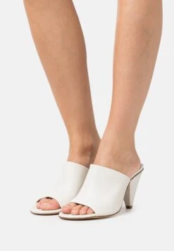 Tiger Of Sweden Tica - Muiltjes Met Hak - Light Ivory