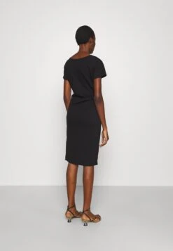 Tiger Of Sweden Izlo - Jerseyjurk - Black 10 Tiger Of Sweden Izlo - Jerseyjurk - Black -Even&Odd b5f772fd8c174333ba82be1b7bb21d94