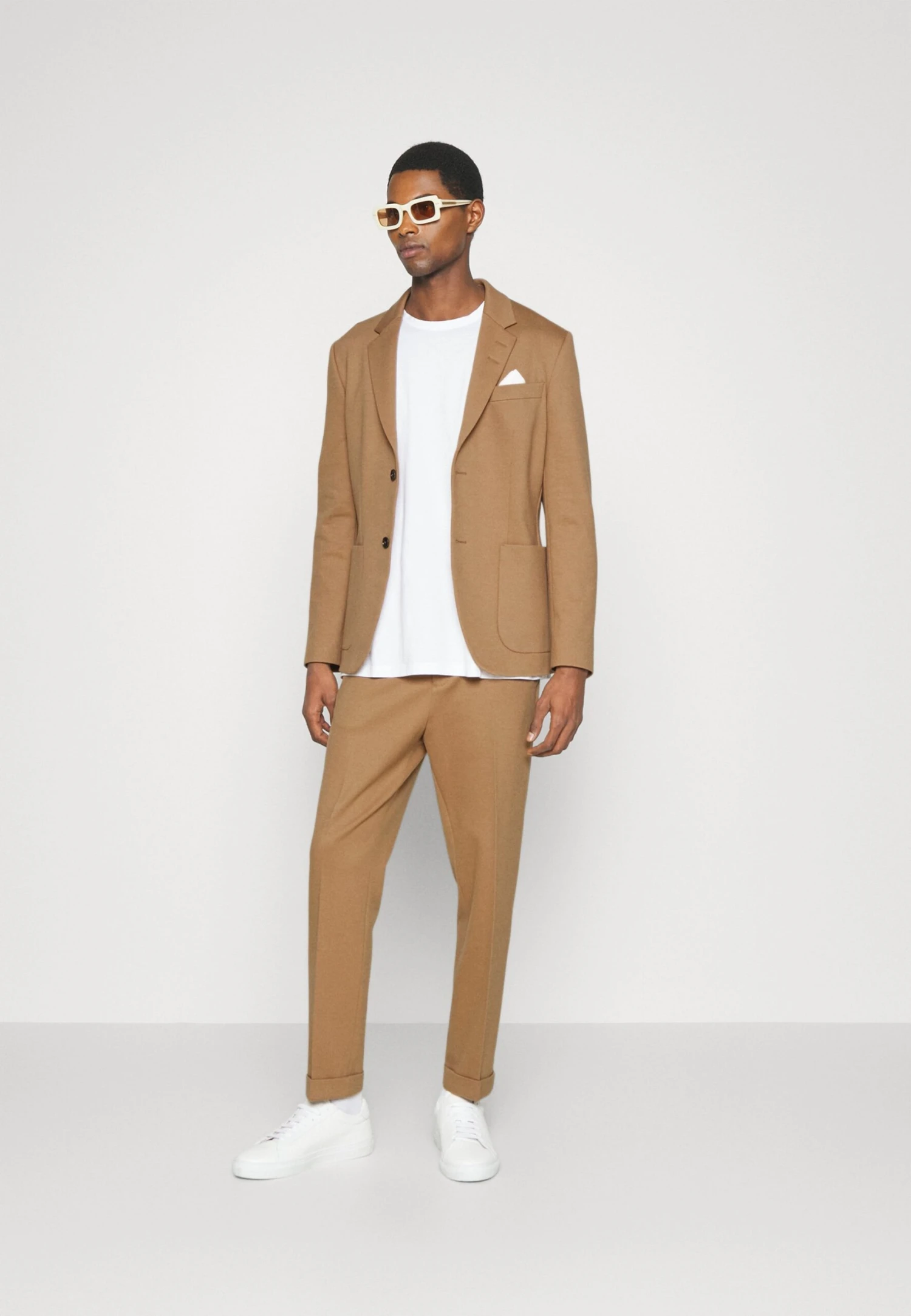 Tiger Of Sweden Jabbar - Colbert - Apple Cinnamon 4 Tiger Of Sweden Jabbar - Colbert - Apple Cinnamon - Afbeelding 2