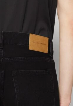 Tiger Of Sweden Marty - Straight Leg Jeans - Black -Even&Odd bcb0fcbf6e7f4a5cbec242c3e6308999