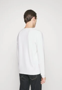 Tiger Of Sweden Ties - Trui - Pure White 9 Tiger Of Sweden Ties - Trui - Pure White -Even&Odd d0e059e752a5420282ddc50b30301b34