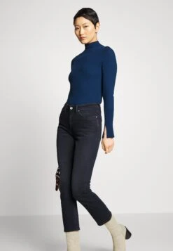 Tiger Of Sweden Slim Fit Jeans - Black Blue -Even&Odd d1b9fcab062f44eab966a5e438bfa02d