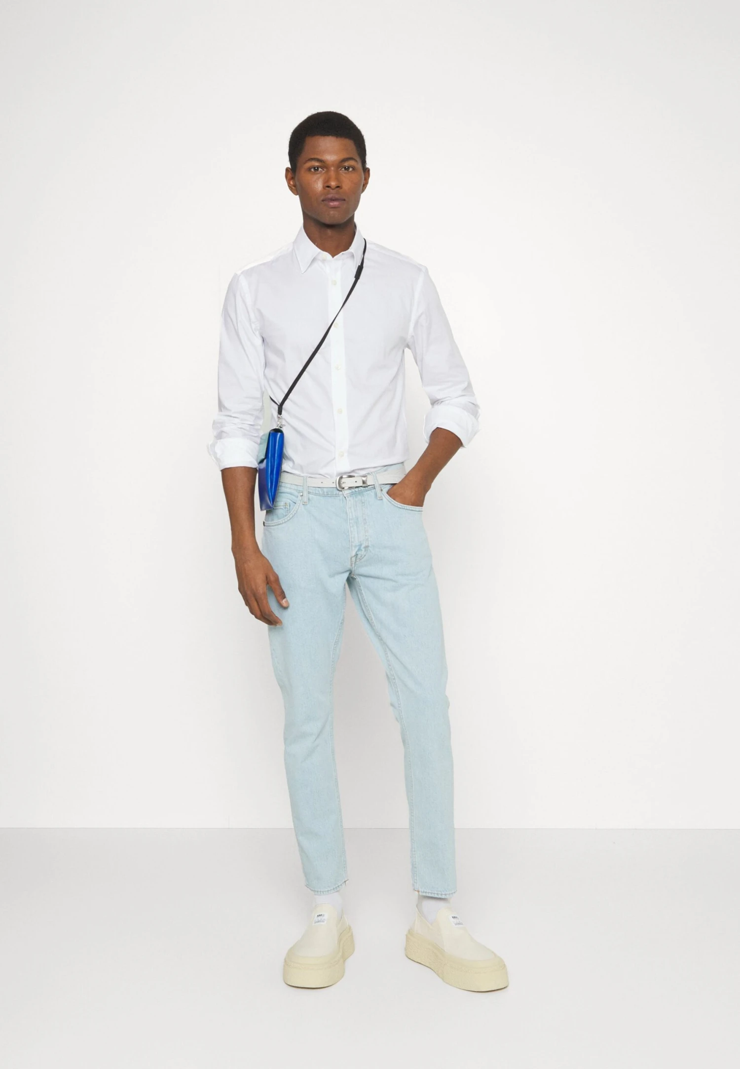 Tiger Of Sweden Pistolero - Slim Fit Jeans - Light Blue 4 Tiger Of Sweden Pistolero - Slim Fit Jeans - Light Blue - Afbeelding 2