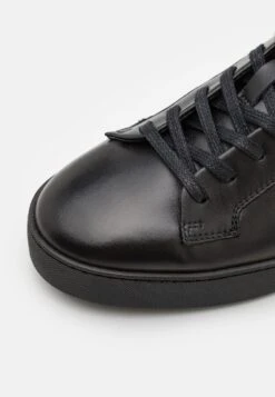 Tiger Of Sweden Salas - Sneakers Laag - Black 13 Tiger Of Sweden Salas - Sneakers Laag - Black -Even&Odd de7c875817e44679809d8620a56c432e