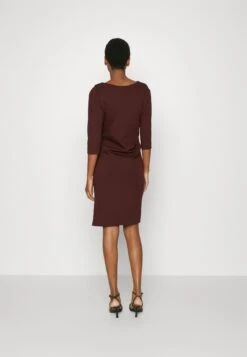 Tiger Of Sweden Izza- Jerseyjurk - Wine -Even&Odd ea1dacbe56cf451fb9ec973e51d93bcd