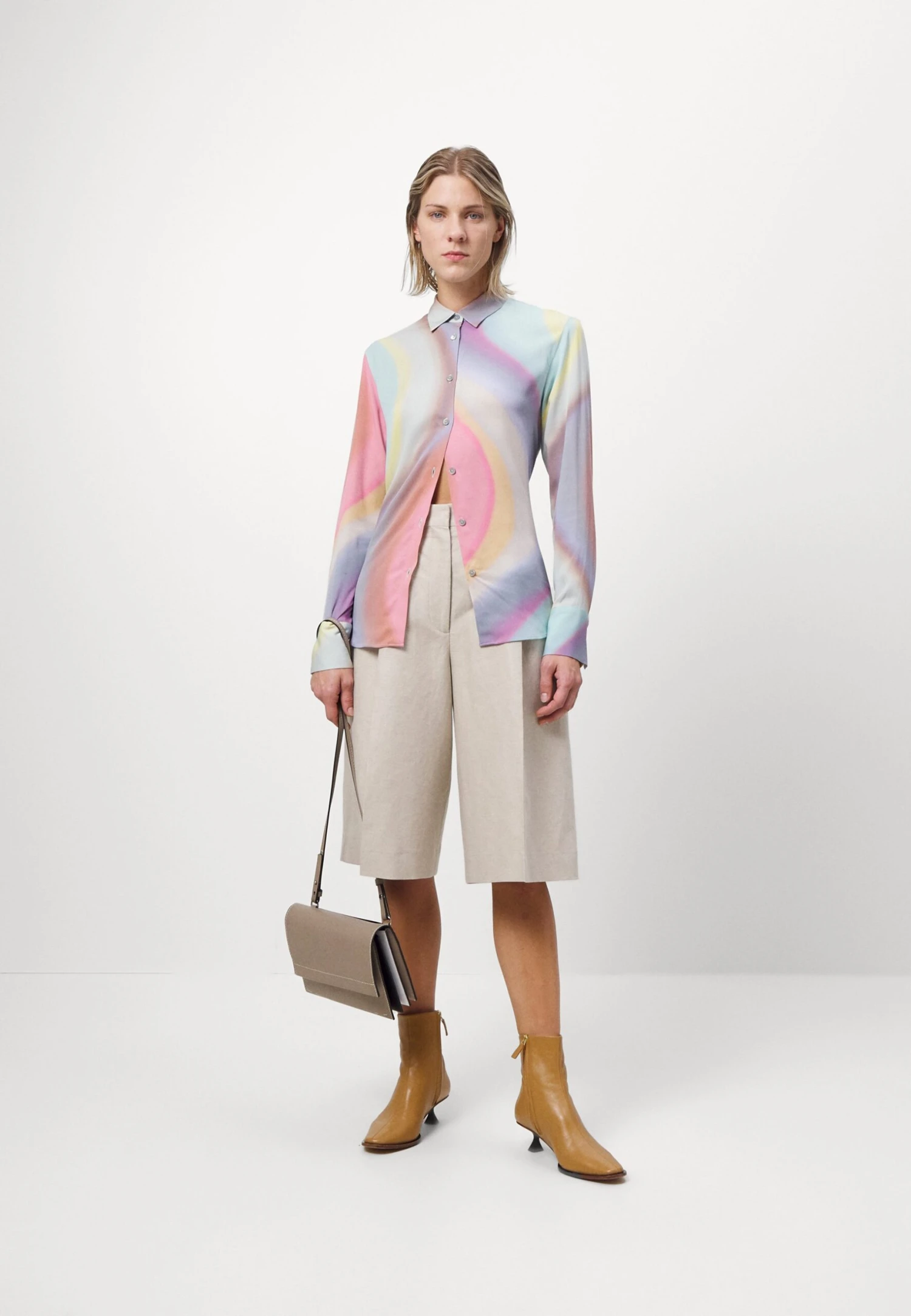 Tiger Of Sweden Admiira - Shorts - Feather 4 Tiger Of Sweden Admiira - Shorts - Feather - Afbeelding 2