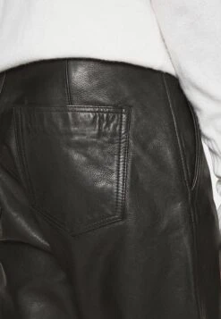 Tiger Of Sweden Cruiiz - Leren Broek - Black -Even&Odd f026144847b84c30b10863ecbe014b9d