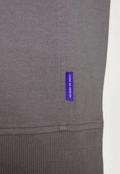 Tiger Of Sweden Rolland - Pyjamashirt - Metal Grey 12 Tiger Of Sweden Rolland - Pyjamashirt - Metal Grey -Even&Odd f27a8a79de05494480aed916668cd91a