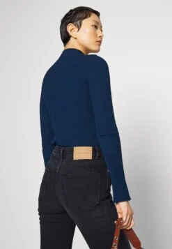 Tiger Of Sweden Slim Fit Jeans - Black Blue -Even&Odd f37ea9d97e434c03bfa4164286febbe2