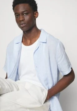 Tiger Of Sweden Riccerdo - Overhemd - Light Blue 11 Tiger Of Sweden Riccerdo - Overhemd - Light Blue -Even&Odd fd525bb6f75f46fdb00b1e7618123e13