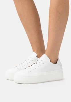 Tiger Of Sweden Stam- Sneakers Laag - White